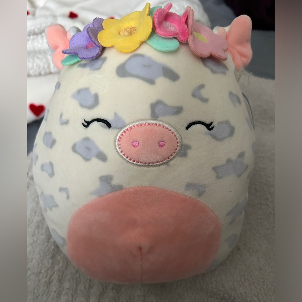 NWT Squishmallow Rosie the Pig 8”